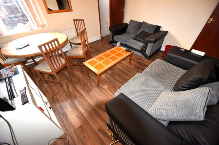 Image of 17 Hessle View