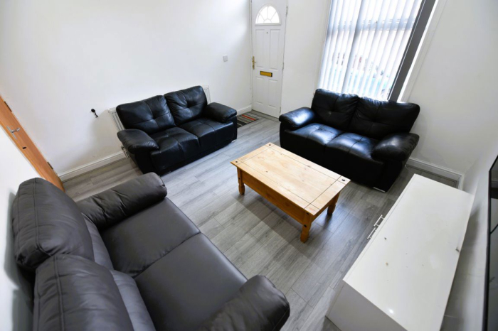 Image of 61 Harold Grove (3 BED)