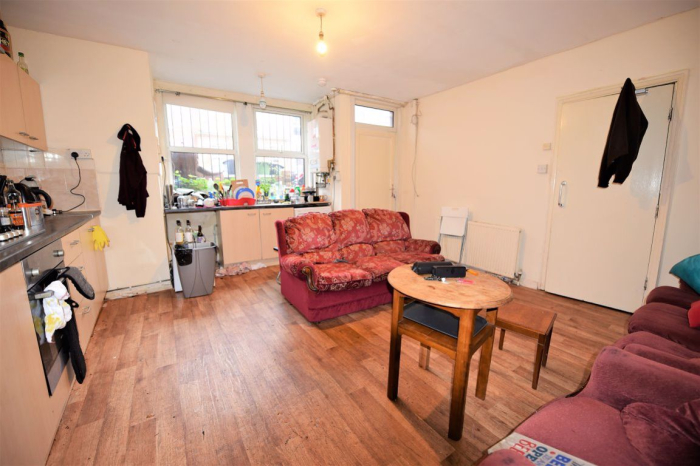 Image of 5 Wrangthorne Place