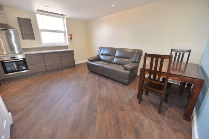 Image of 16 Woodsley Road, Flat 1 (HS)